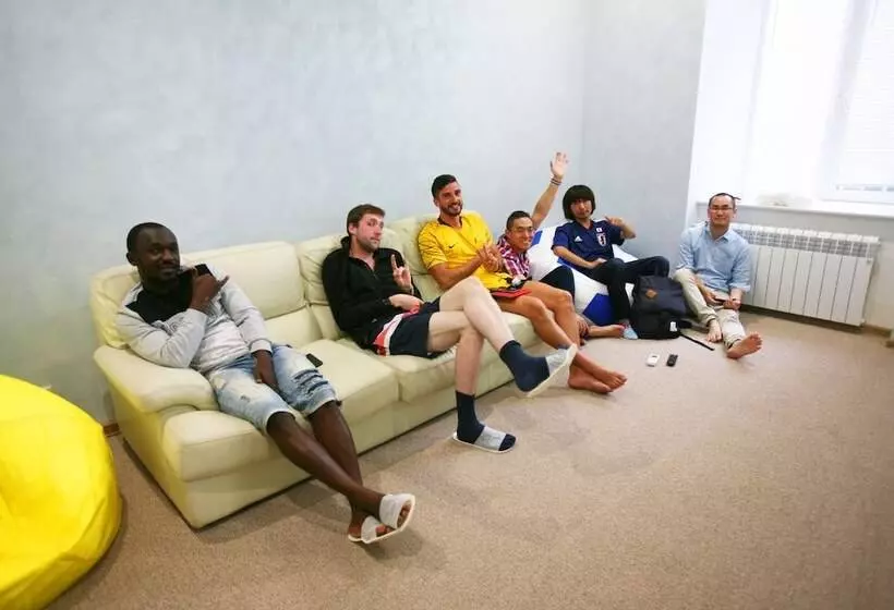 هاستل Cube Capsule