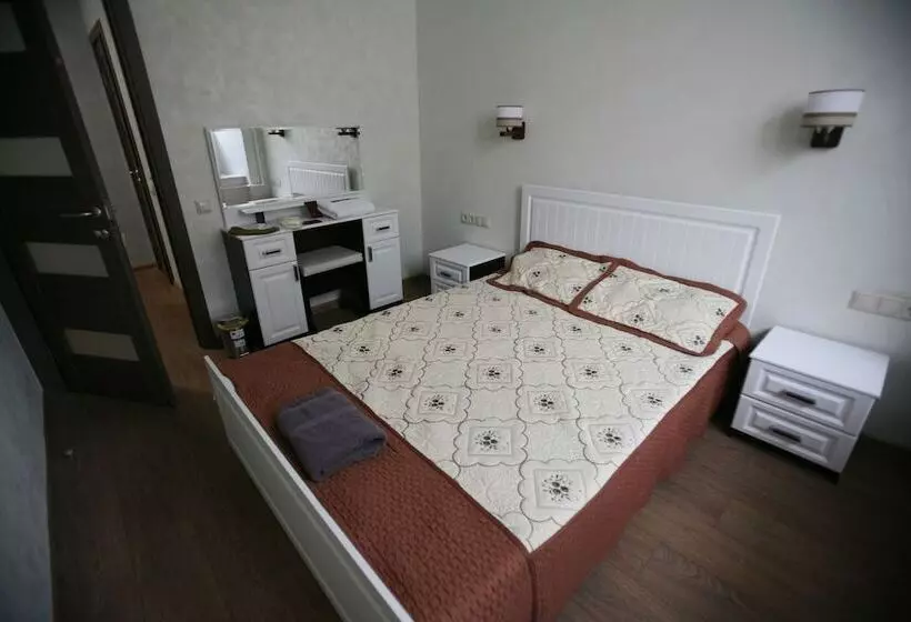 هاستل Cube Capsule