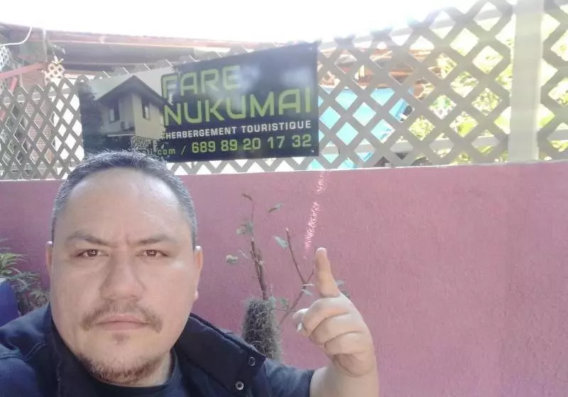 هاستل Fare Nukumai