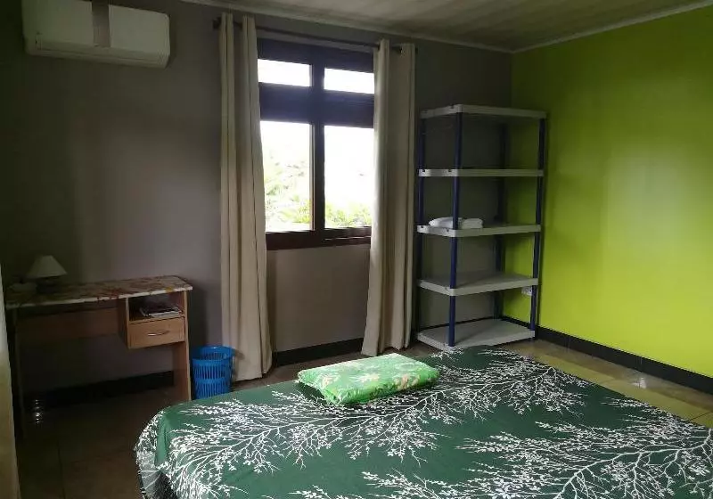 هاستل Fare Nukumai