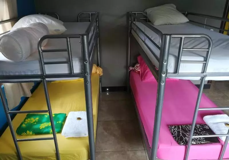 هاستل Fare Nukumai