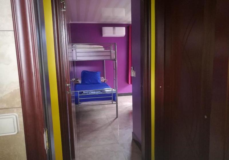 هاستل Fare Nukumai