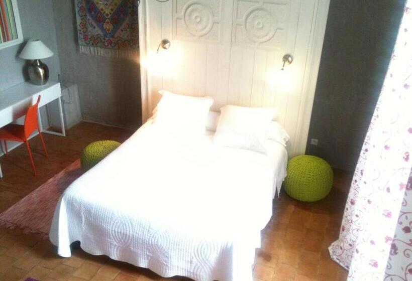 مبيت وإفطار Chambres D'hôtes Logis De L'astrée