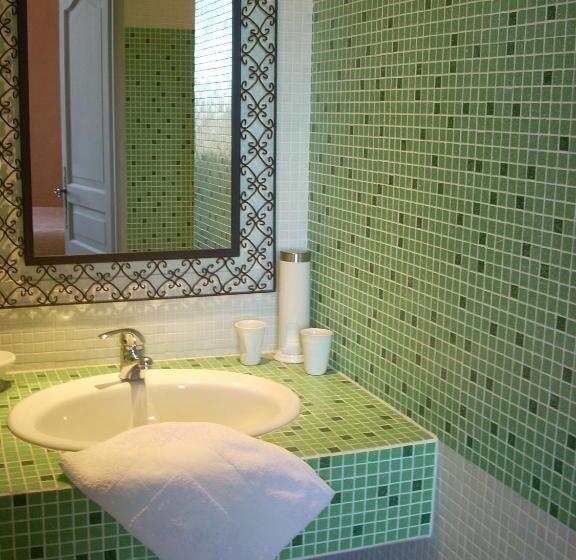 مبيت وإفطار Chambres D'hôtes Logis De L'astrée