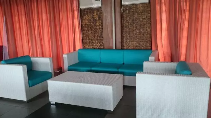 Hotelli L'fisher Chalet