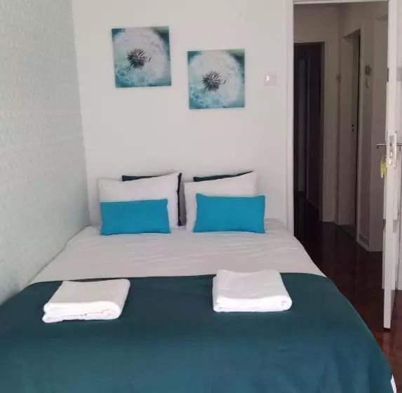 پانسیون 4u Lisbon Iv Guesthouse Airport