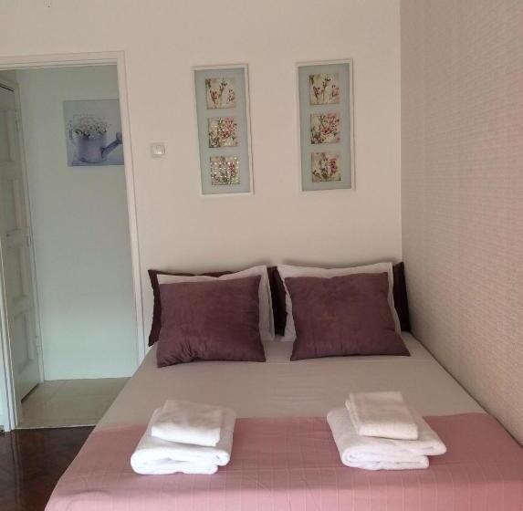 پانسیون 4u Lisbon Iv Guesthouse Airport