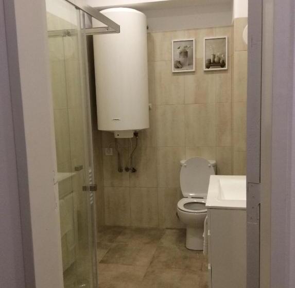 پانسیون 4u Lisbon Iv Guesthouse Airport