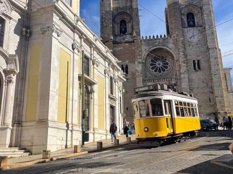 پانسیون No Limit Alfama Guesthouse