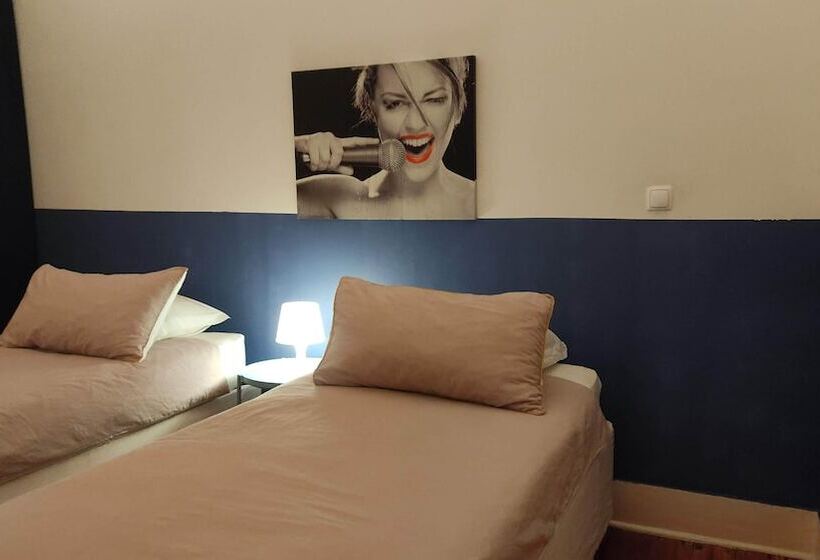 پانسیون No Limit Alfama Guesthouse