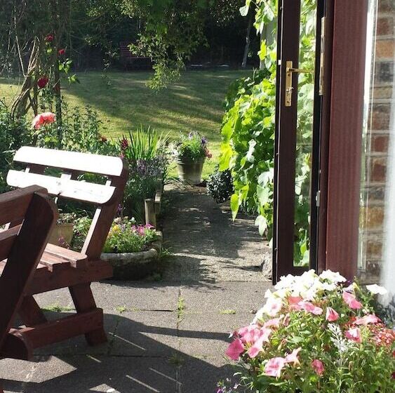 Riverfield Bed And Breakfast