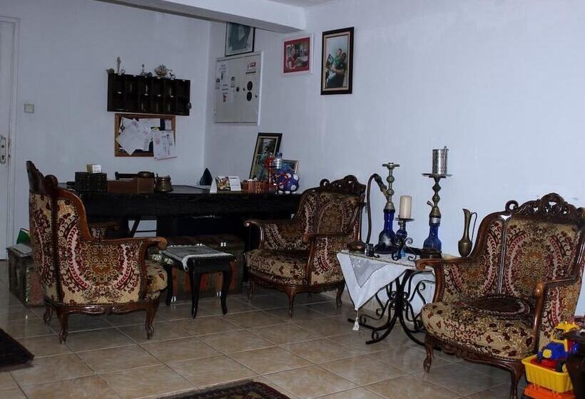 Tuncay Pension