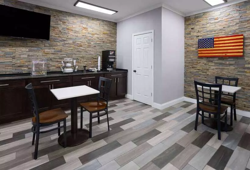 호텔 Super 8 By Wyndham Perry Ga