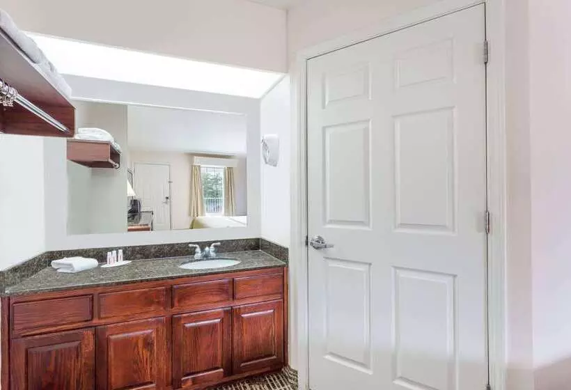 酒店 Baymont By Wyndham Eden