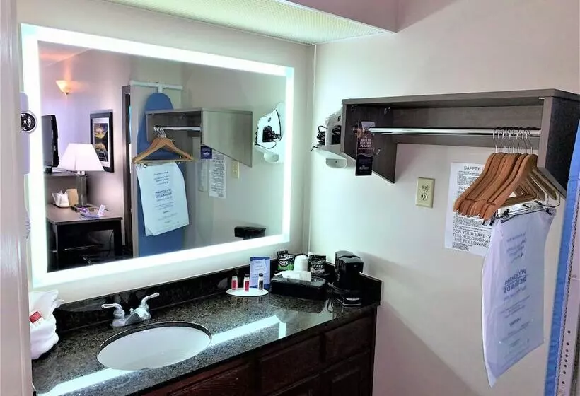 酒店 Baymont By Wyndham Eden