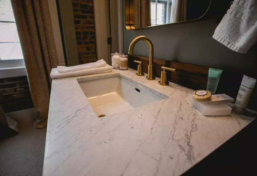 Hotelli Historic Jacksonville Inn