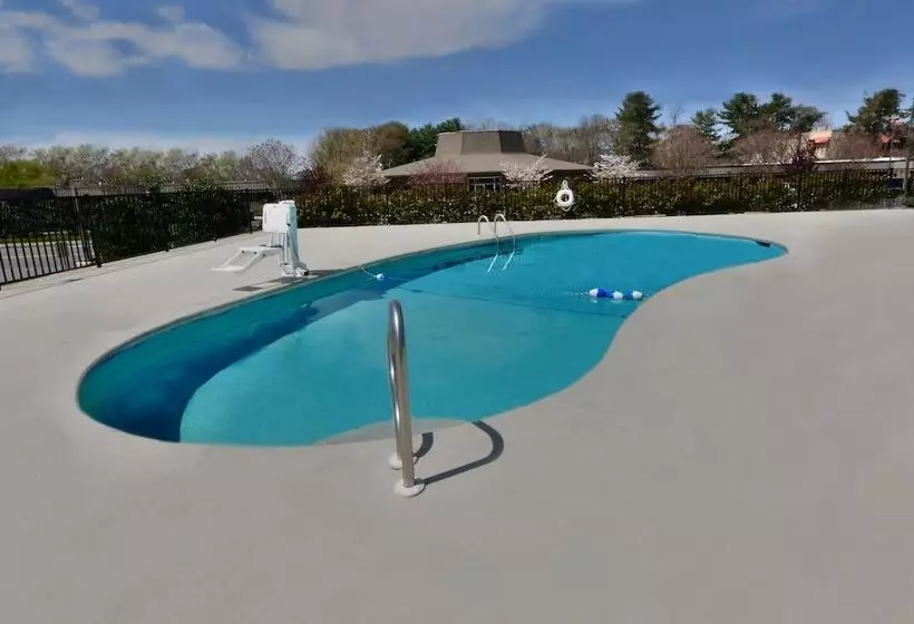 هتل Holiday Inn Express Lynchburg, An Ihg