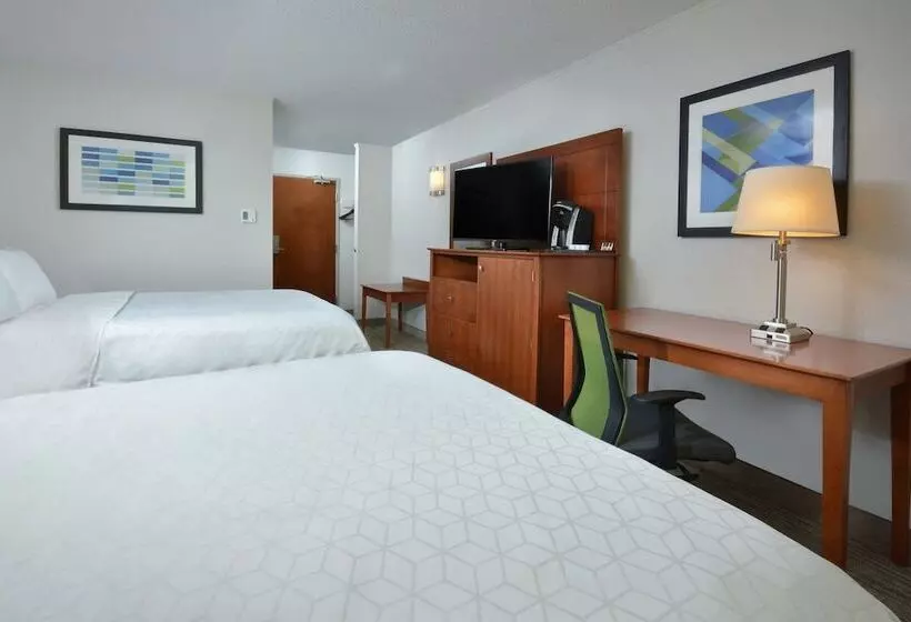 هتل Holiday Inn Express Lynchburg, An Ihg
