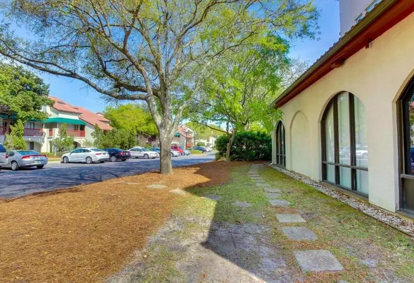 Отель Inn At St Thomas Square