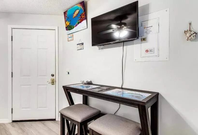 Отель Inn At St Thomas Square