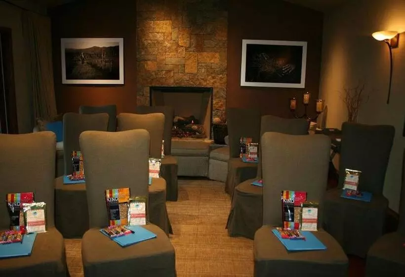 ホテル Inn On Randolph