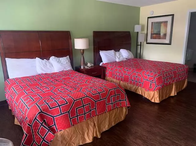 فندق Inn On The Green Florida