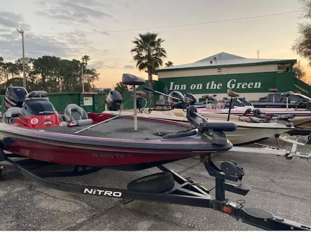 فندق Inn On The Green Florida