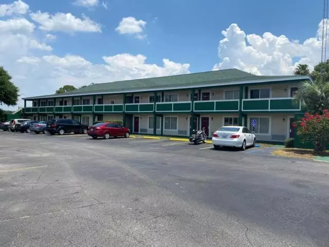 فندق Inn On The Green Florida