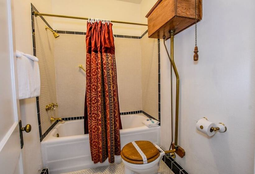 בית מלון כפרי Irma