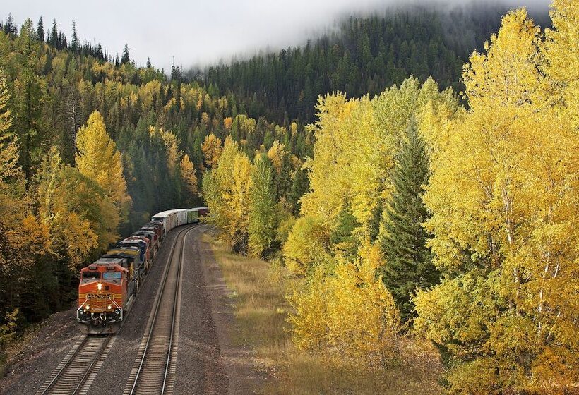 בית מלון כפרי Loge Glacier National Park