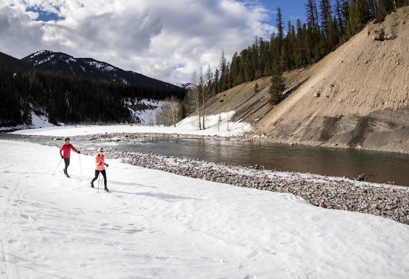 בית מלון כפרי Loge Glacier National Park