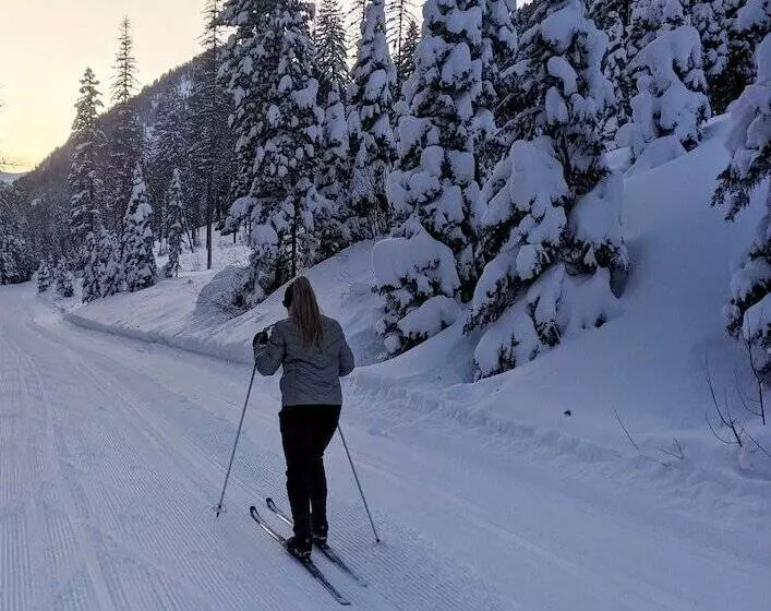 酒店 Loge Glacier National Park