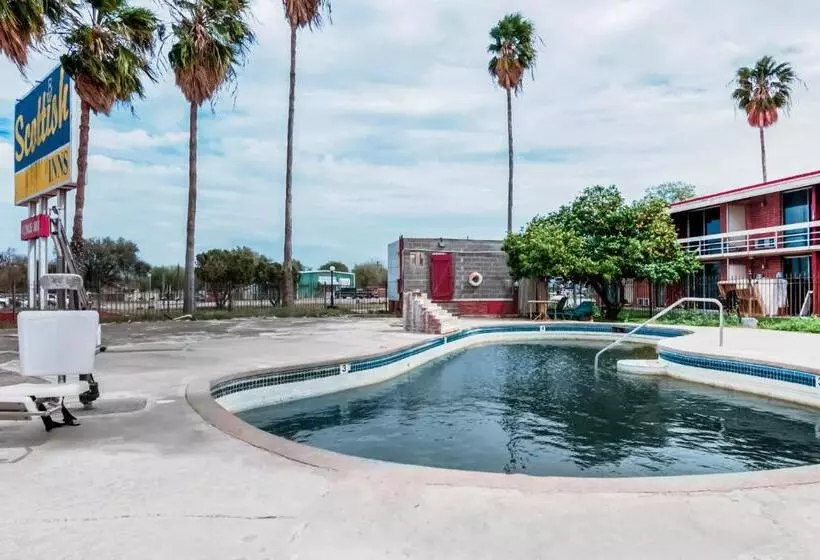 ホテル Kings Inn Scottish Inn Alice