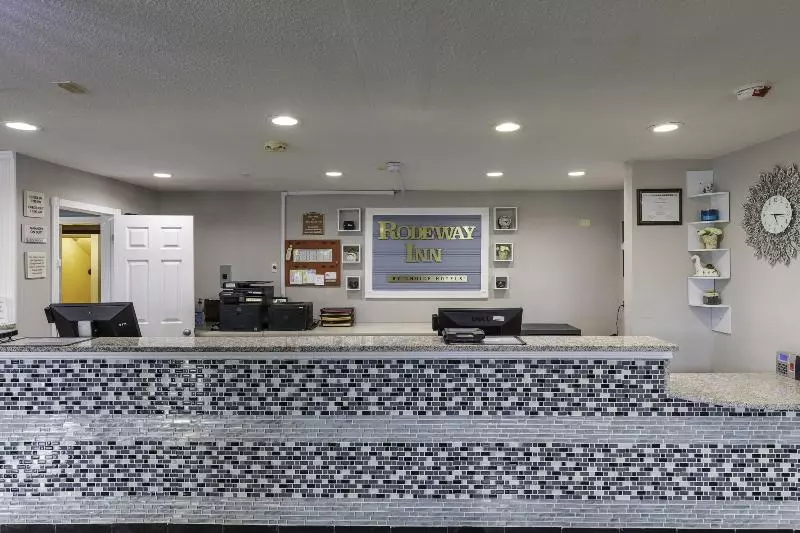 호텔 Knights Inn Cincinnati South