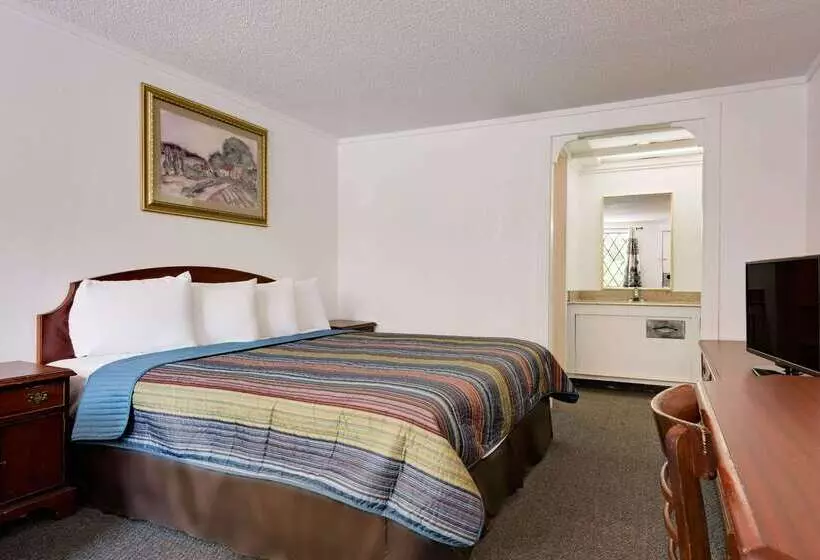 호텔 Knights Inn Macedonia