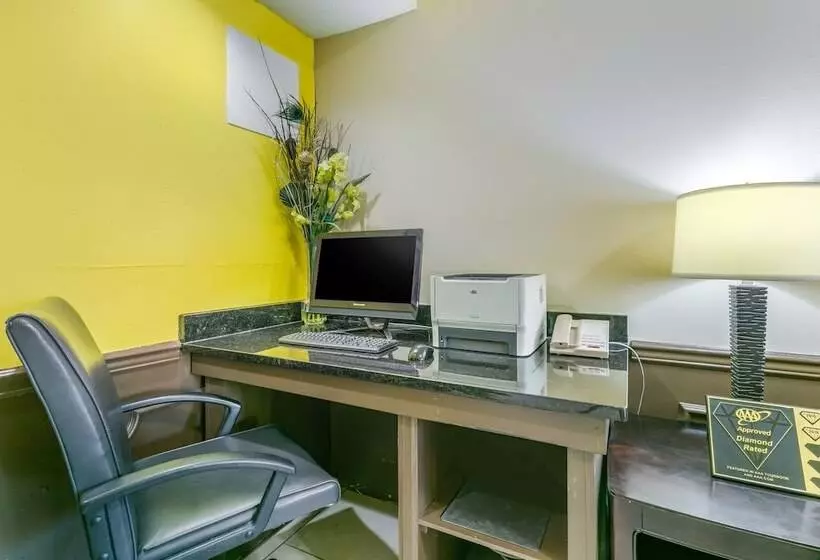 هتل Quality Inn Johnson City I 26 Exit 17