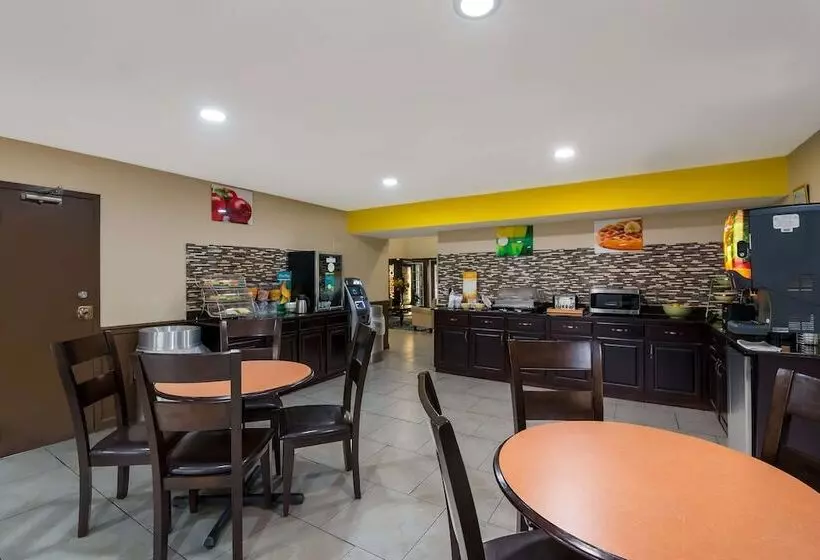 هتل Quality Inn Johnson City I 26 Exit 17