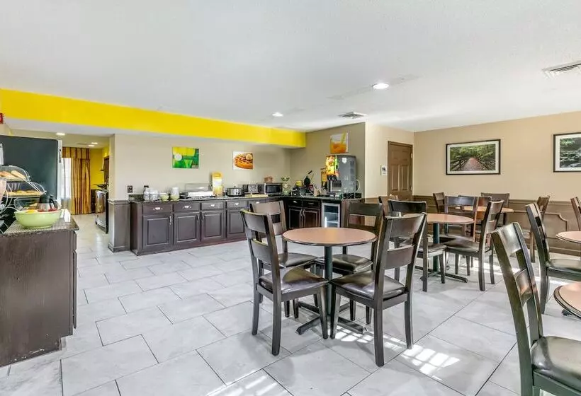 هتل Quality Inn Johnson City I 26 Exit 17