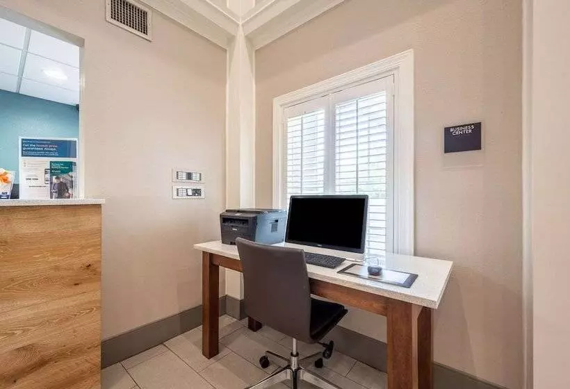 ホテル Sleep Inn & Suites