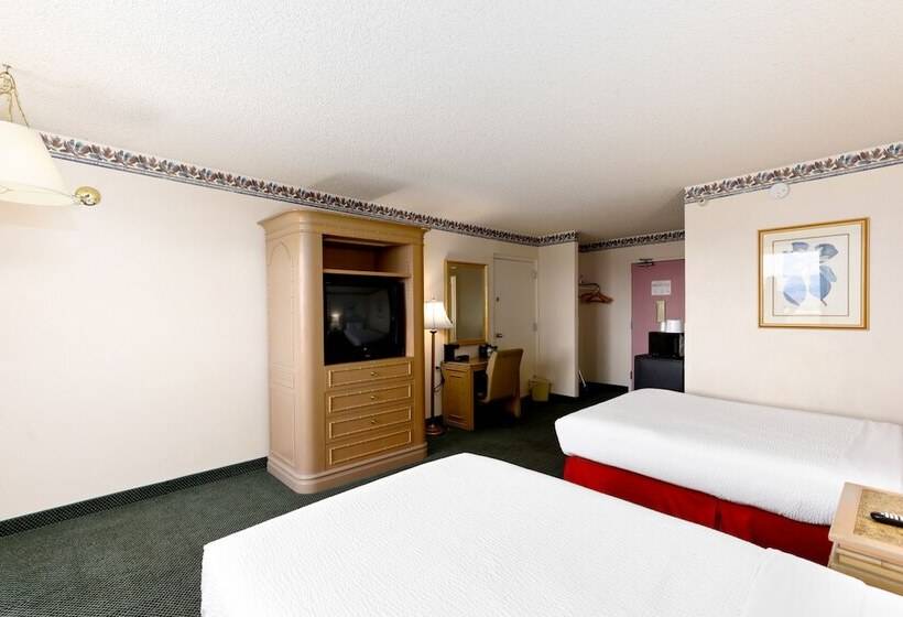 בית מלון כפרי Studio 6 Suites  Lake Havasu City, Az