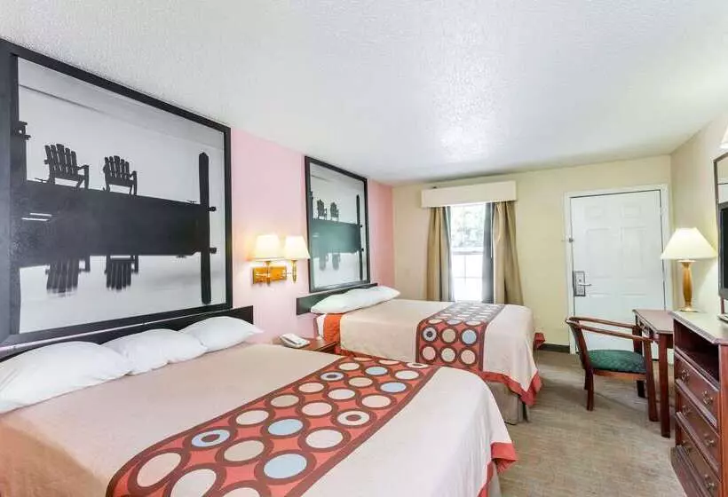 Отель Super 8 By Wyndham Statesboro