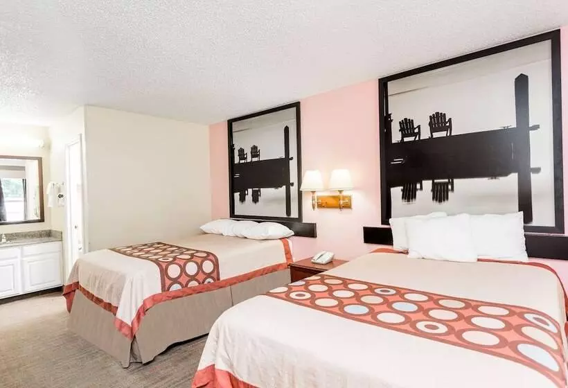Отель Super 8 By Wyndham Statesboro