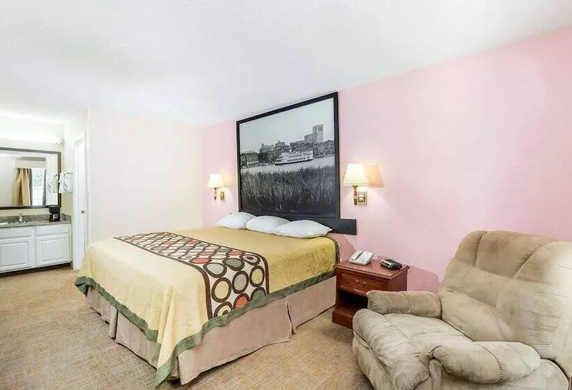 Отель Super 8 By Wyndham Statesboro