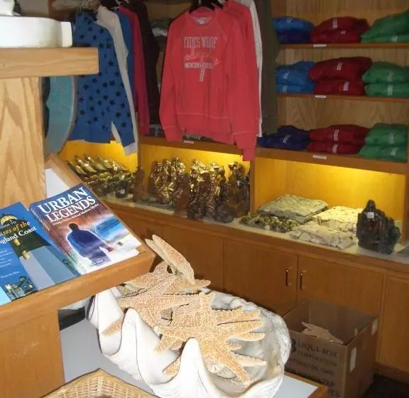 酒店 The Inn At The Tides