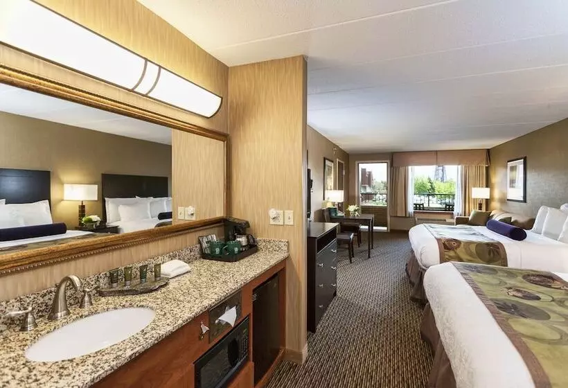 호텔 The Inn On Lake Superior