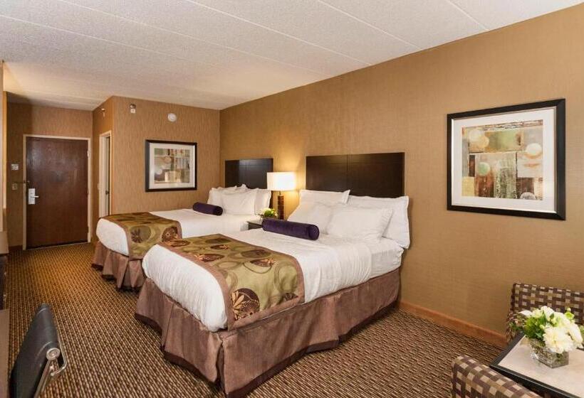 فندق The Inn On Lake Superior