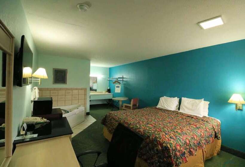 هتل Travelodge By Wyndham Parkersburg