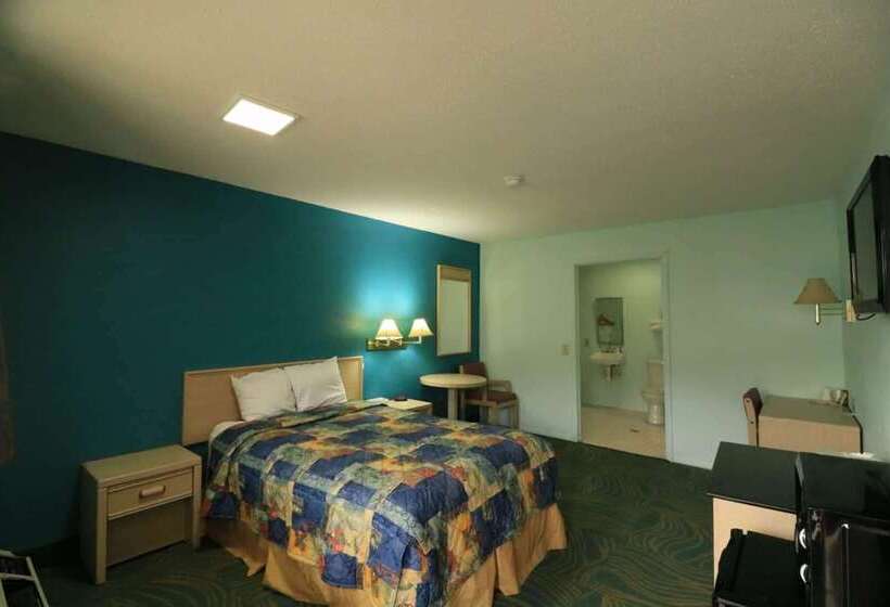 هتل Travelodge By Wyndham Parkersburg