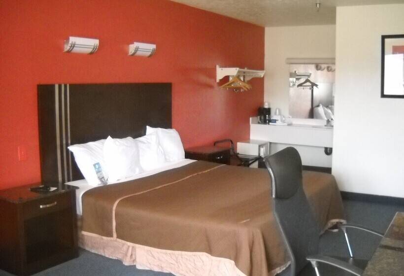 هتل Travelodge By Wyndham Parkersburg