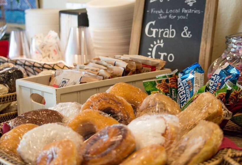 리조트 Inn At The Beach